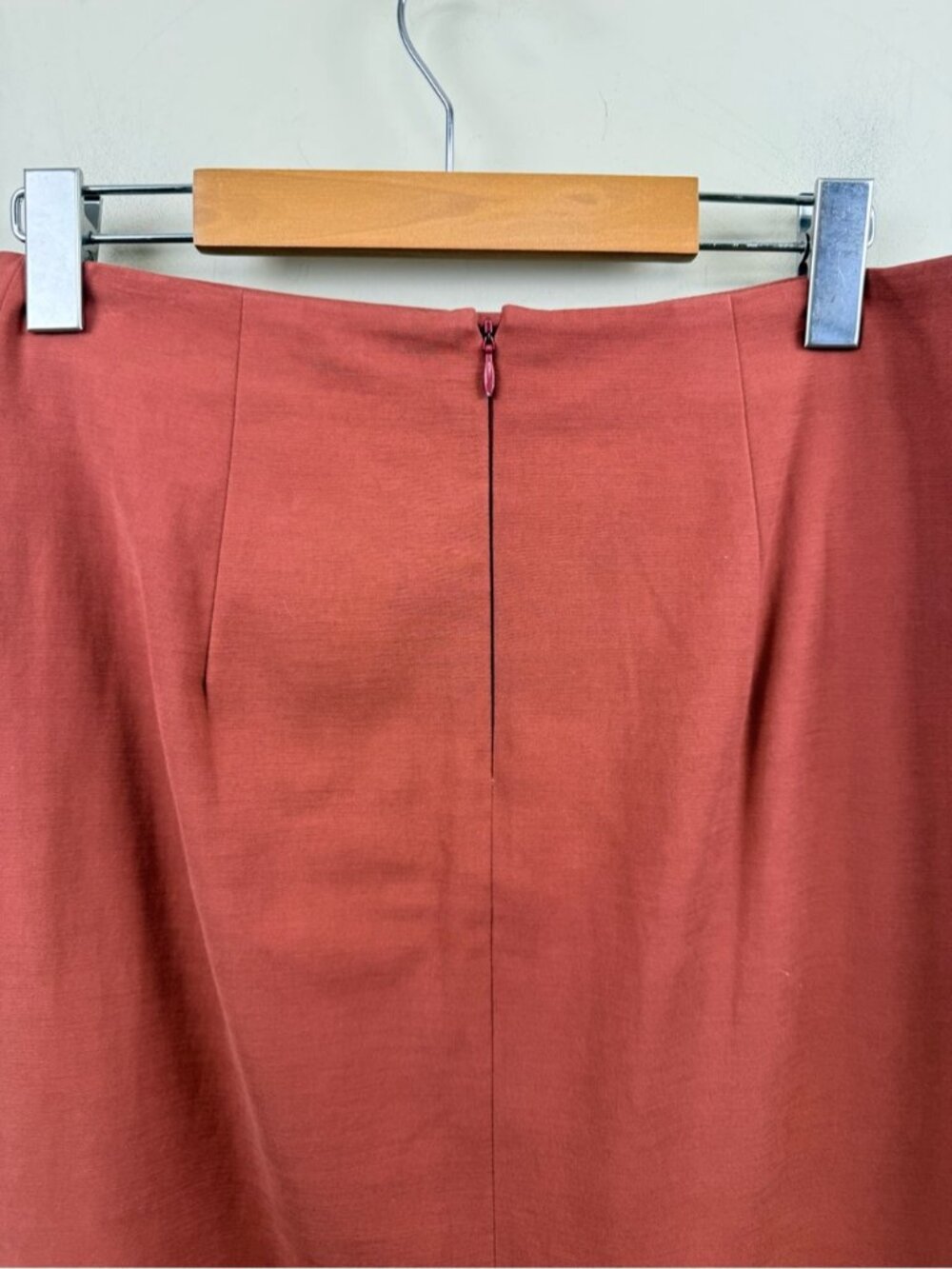 Jeremy Laing brick orange skirt with slit up front medium - Picture 8 of 12